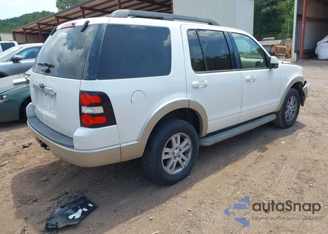 2010 Ford Explorer Eddie Bauer из США, поврежденный, VIN 1FMEU6EE4AUA06102